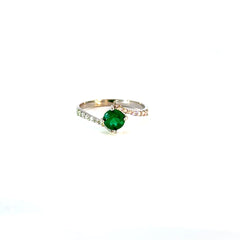 Anillo cruzado Esmeralda y Diamantes - Oro blanco
