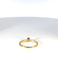 Anillo Solitario en Oro Amarillo con Amatista