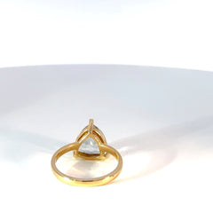 Anillo oro amarillo Topacio Sky Blue trillion