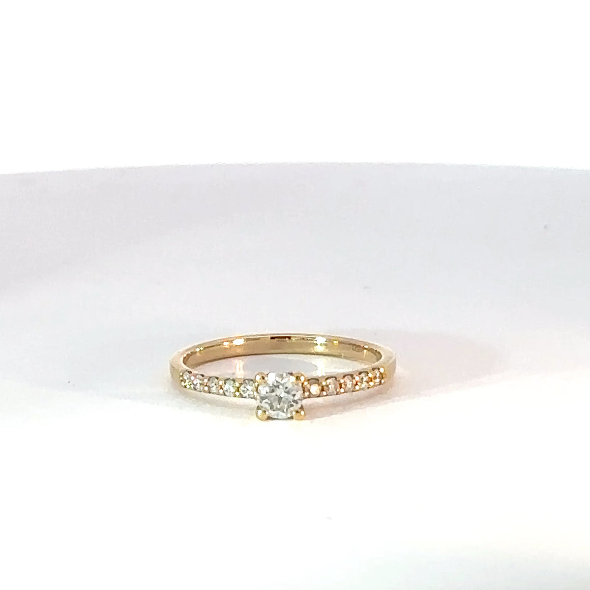 Anillo compromiso Paris oro y diamantes
