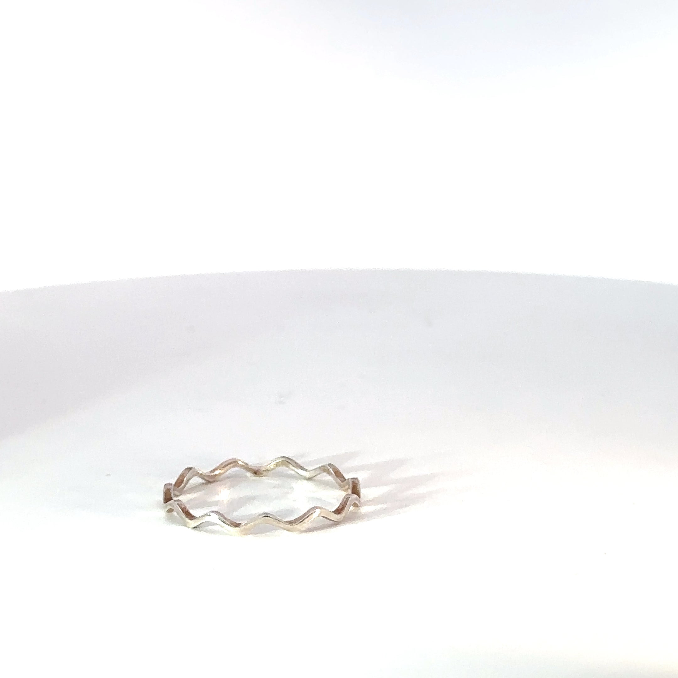 Anillo en Zigzag en Plata
