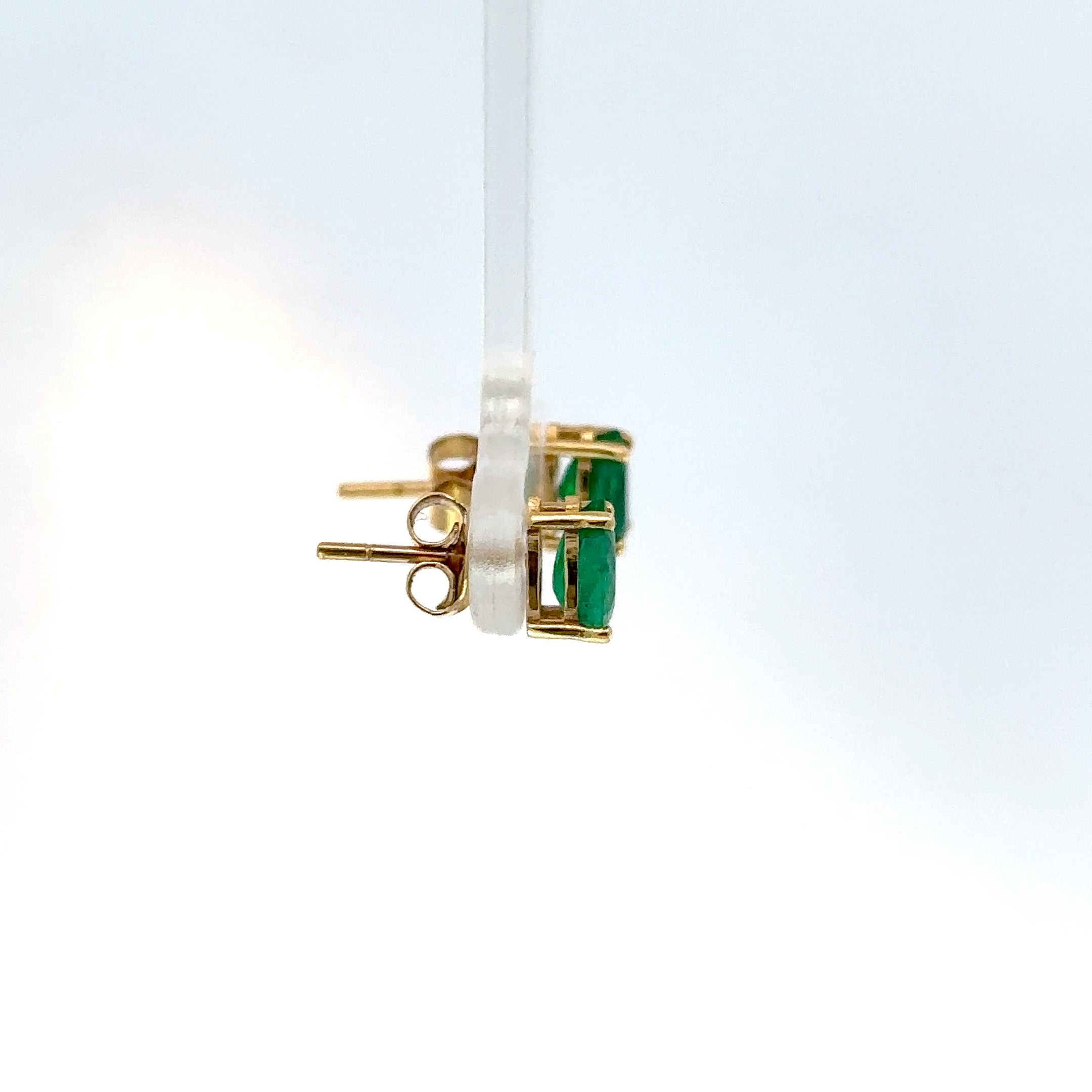 Aretes oro amarillo esmeralda en gota