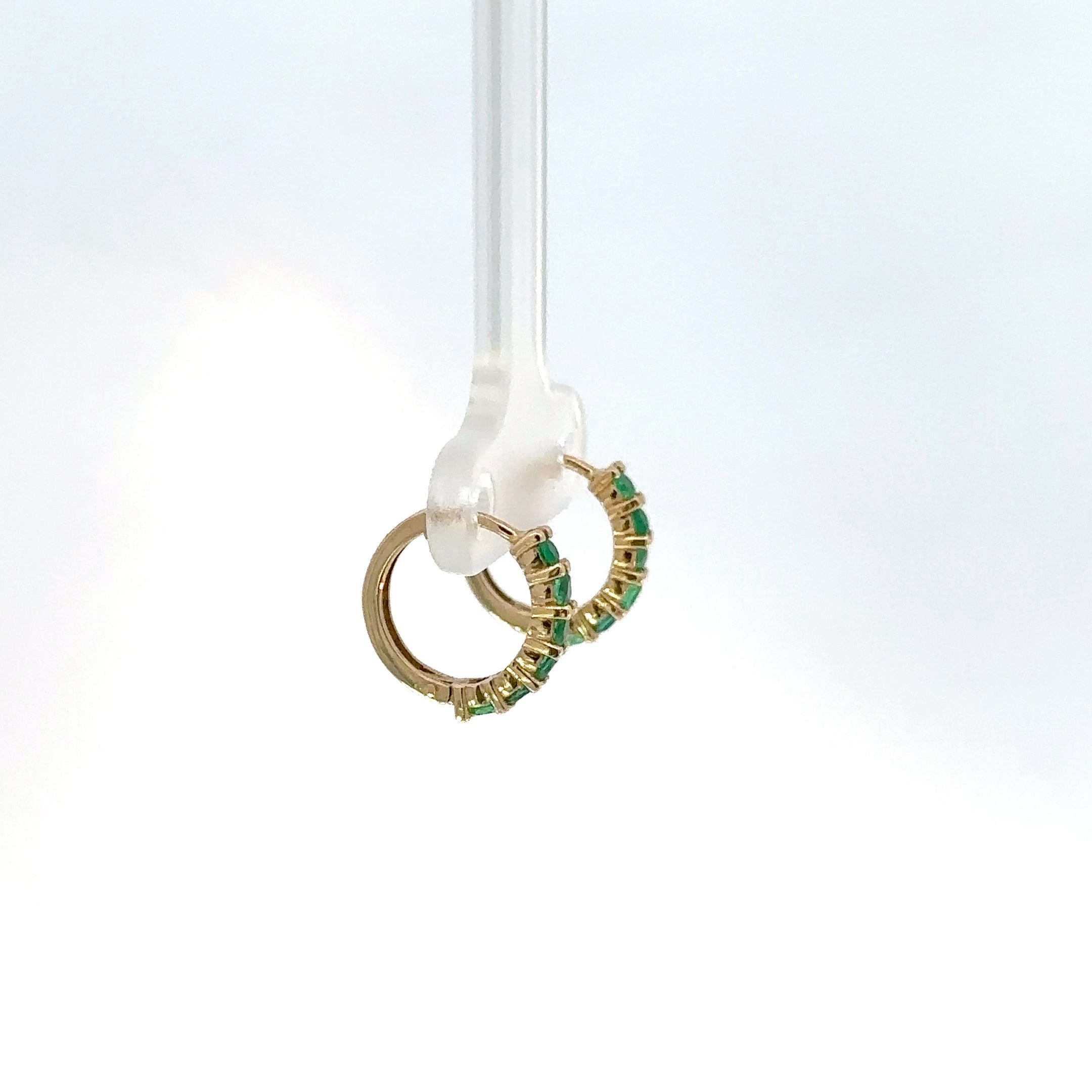 Candongas Esmeraldas en Oro Amarillo