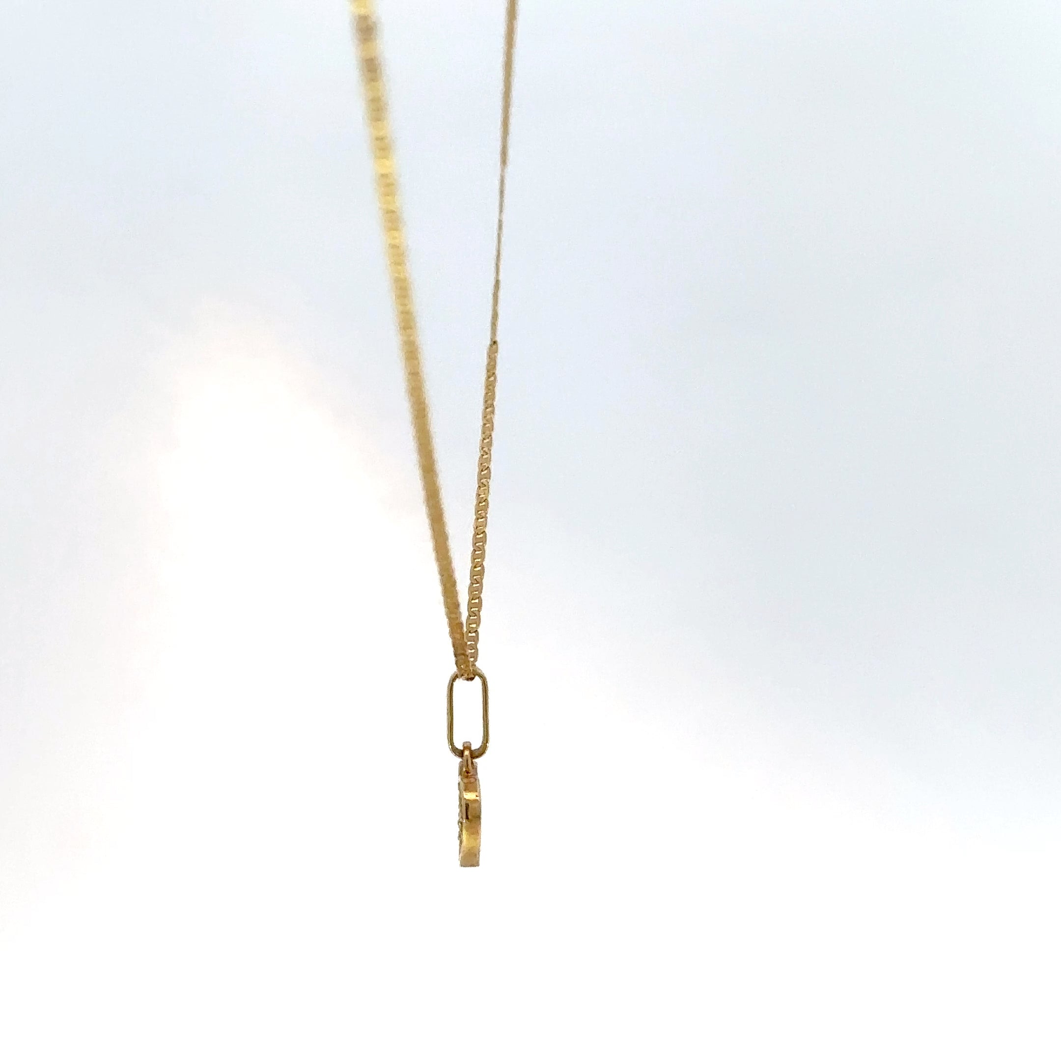 Dije de Corazón en Oro Amarillo y circones