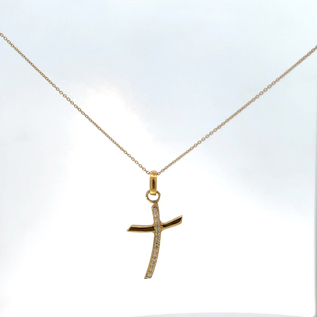 Dije Cruz en Oro Amarillo