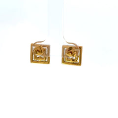 Aretes Cuadrados Esmeralda en Oro Amarillo
