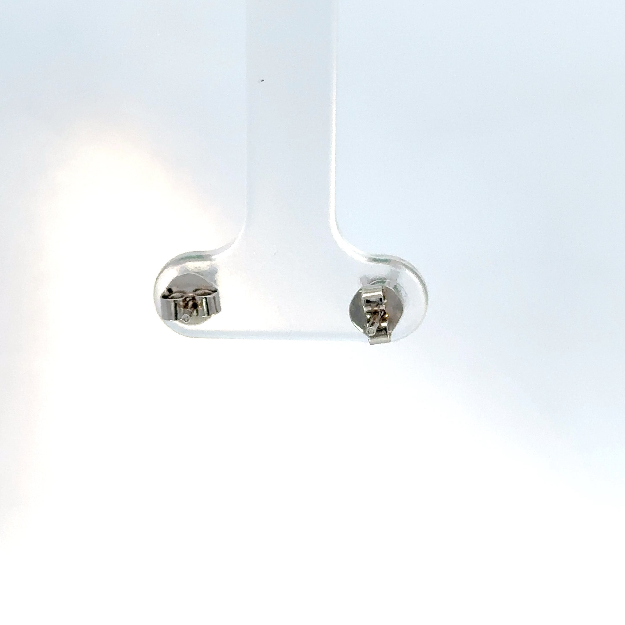 Aretes de Esmeralda en Oro Blanco