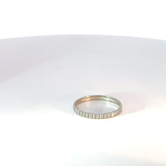 Argolla Floritura alargada