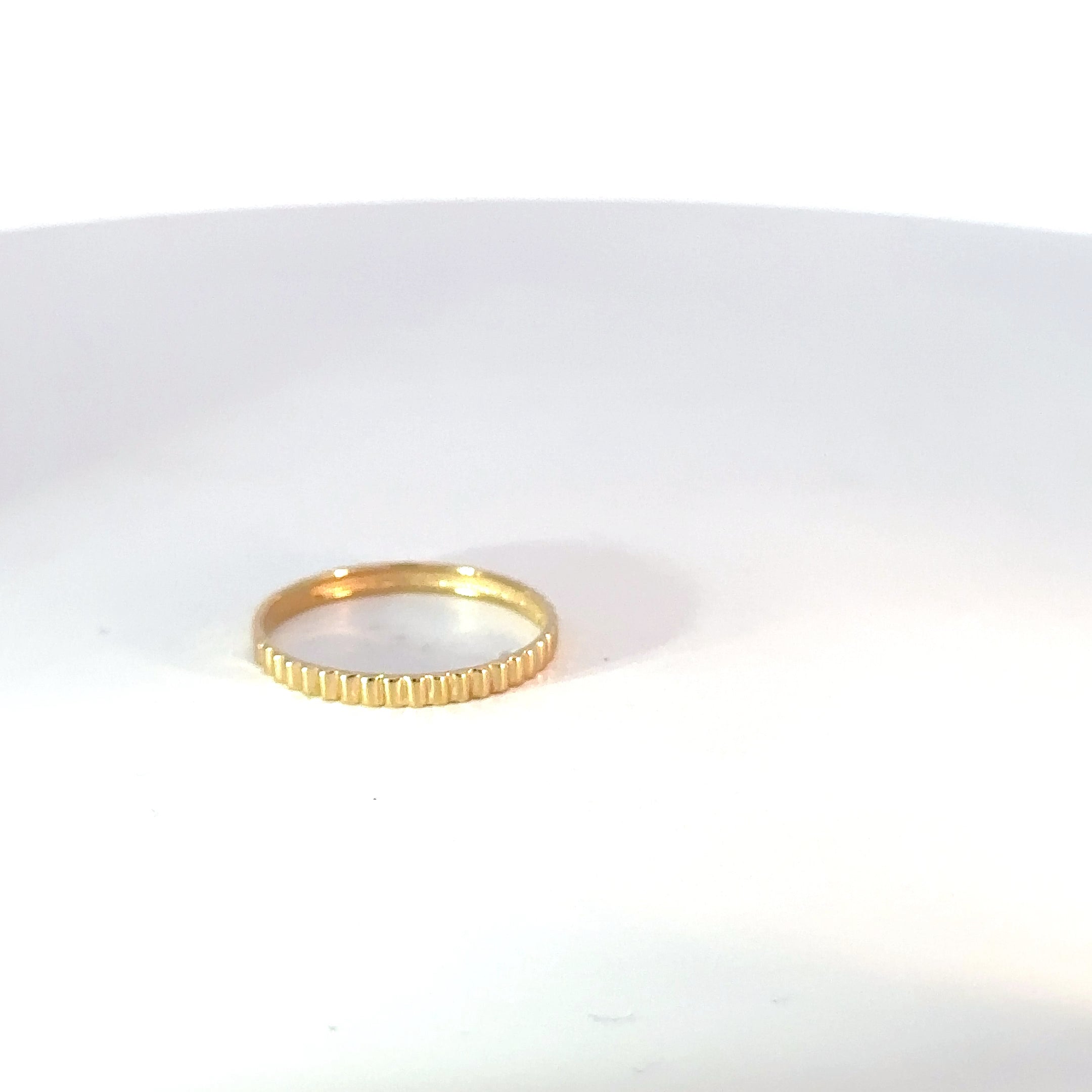 Argolla Floritura alargada