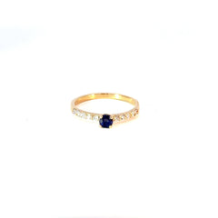 Anillo estilo París Zafiro azul y diamantes