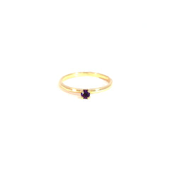 Anillo Solitario con Amatista - Oro amarillo