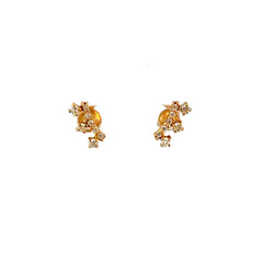 Aretes Tridente con Diamantes - Oro amarillo